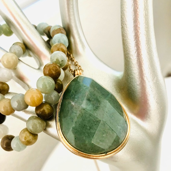 Vintage Green Aventurine Necklace & Stone Bracelet Stack - Picture 15 of 15